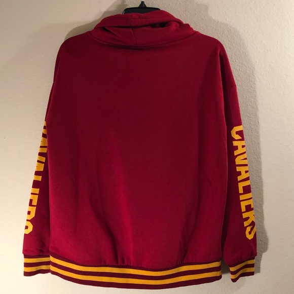 NBA UNK Cleveland Cavaliers Cowl Neck Sweatshirt - Picture 8 of 16